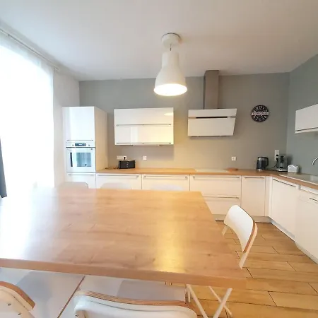 La Pomerelle #terrasse#garage Apartamento Ludesse